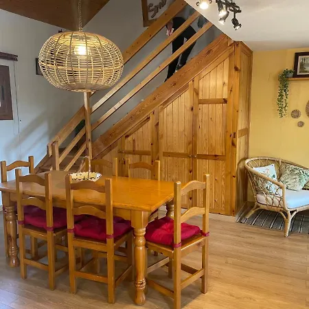 Casa Lobo - Fanlo