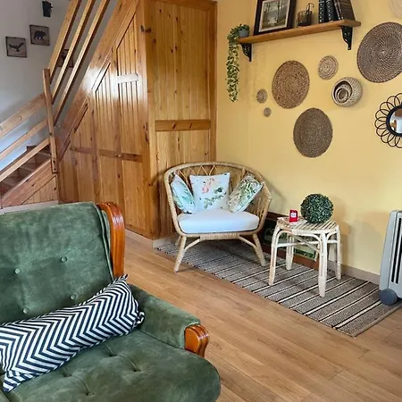 Casa Lobo - Fanlo 아파트 Vio