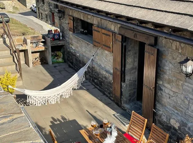 Casa Lobo - Fanlo Апартаменты Vio