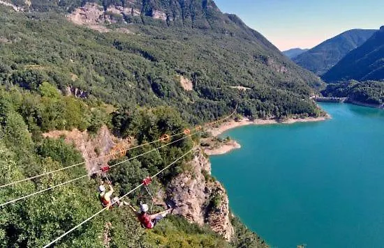 Casa Lobo - Fanlo Vio