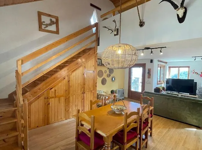 Casa Lobo - Fanlo Апартаменты *